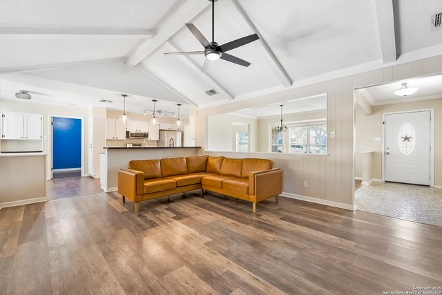 4023 Bentway, San Antonio, TX 78217