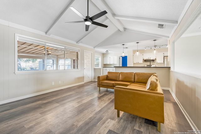 4023 Bentway, San Antonio, TX 78217