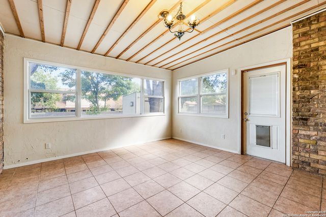 4023 Bentway, San Antonio, TX 78217