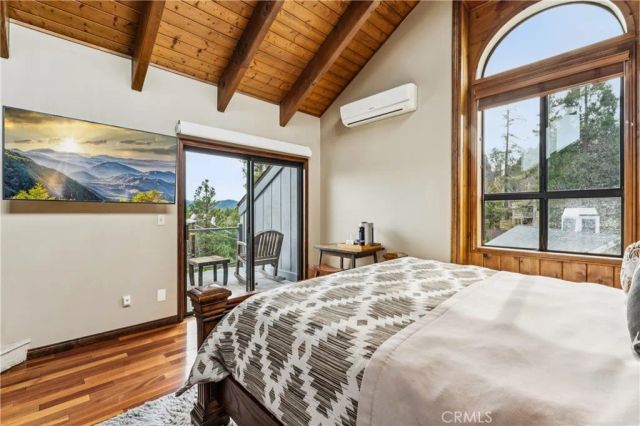 892 Nadelhorn Drive, Lake Arrowhead, CA 92352