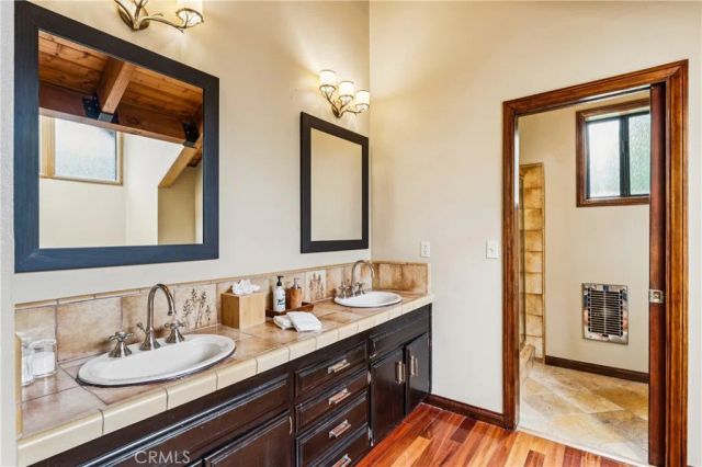 892 Nadelhorn Drive, Lake Arrowhead, CA 92352