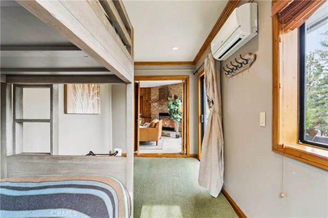 892 Nadelhorn Drive, Lake Arrowhead, CA 92352
