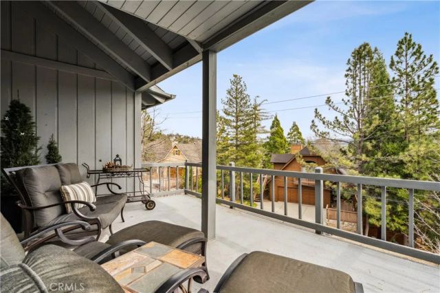 892 Nadelhorn Drive, Lake Arrowhead, CA 92352