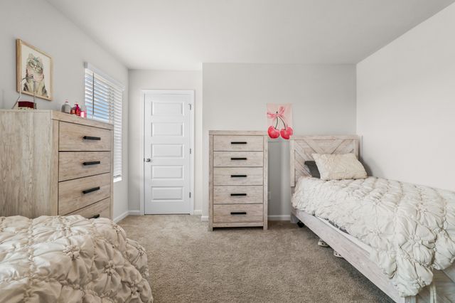 901 Moray Ln, Clarksville, TN 37043