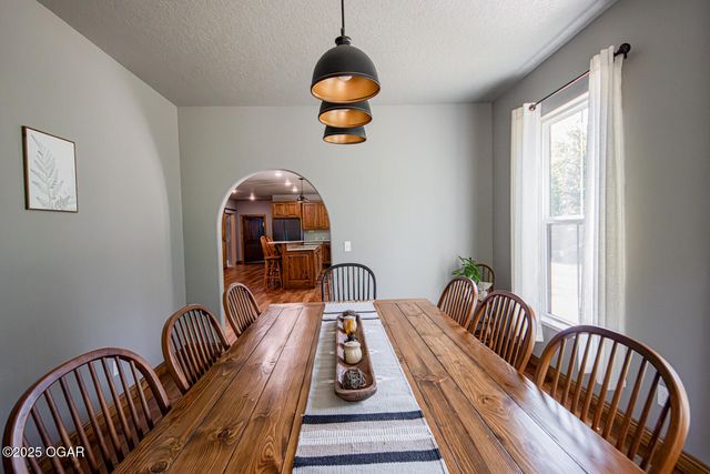 11279 B Holly Road, Neosho, MO 64850