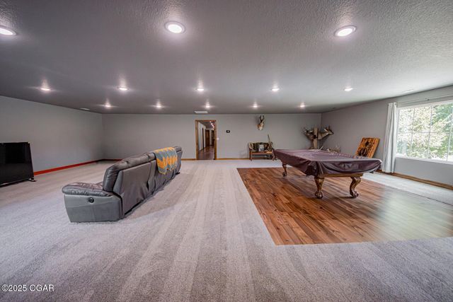 11279 B Holly Road, Neosho, MO 64850