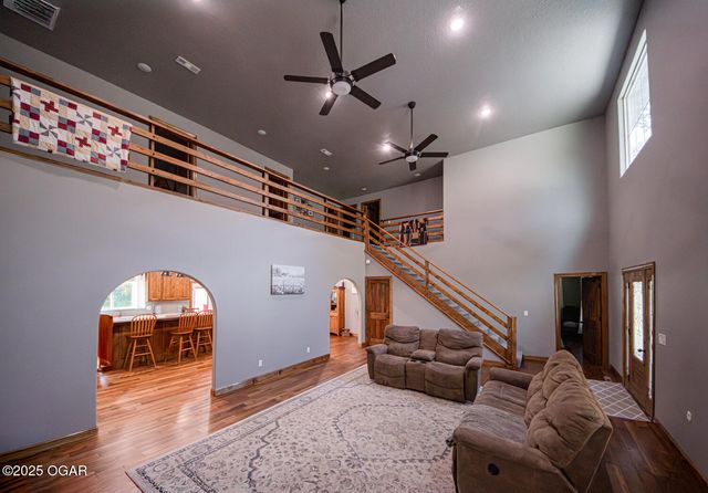 11279 B Holly Road, Neosho, MO 64850