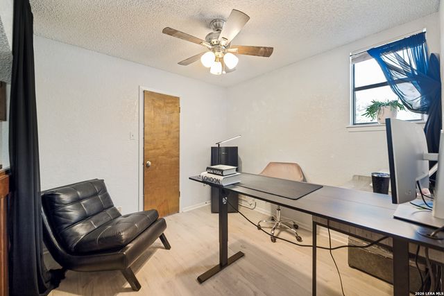 4518 Meredith Woods St, San Antonio, TX 78249