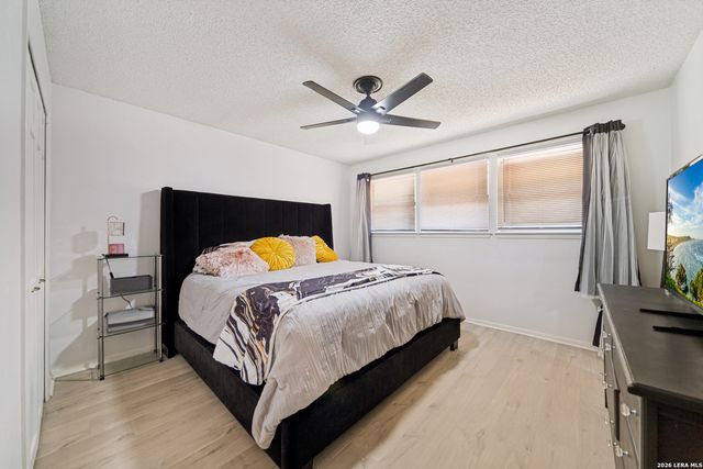 4518 Meredith Woods St, San Antonio, TX 78249