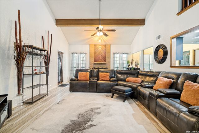 4518 Meredith Woods St, San Antonio, TX 78249