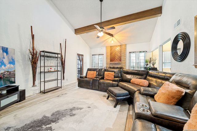 4518 Meredith Woods St, San Antonio, TX 78249