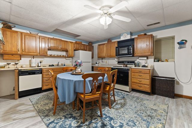 1429 Brush Creek Road, Clay City, KY 40312