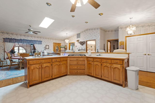 1429 Brush Creek Road, Clay City, KY 40312
