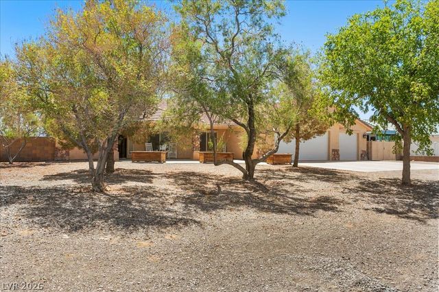 901 Laguna Street, Pahrump, NV 89048