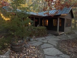 1489 WHITINGS NECK RD, Martinsburg, WV 25404