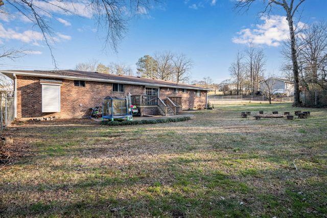 1416 Highland Way, Hixson, TN 37343