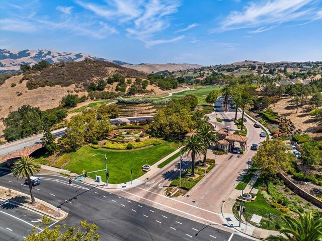6035 Whitehaven Court, San Jose, CA 95138
