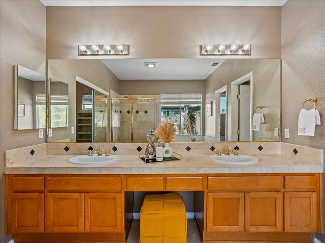6035 Whitehaven Court, San Jose, CA 95138