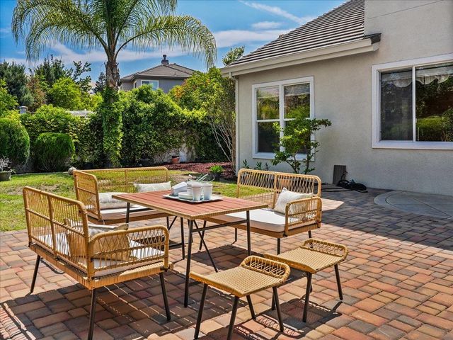 6035 Whitehaven Court, San Jose, CA 95138
