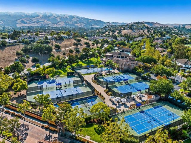 6035 Whitehaven Court, San Jose, CA 95138