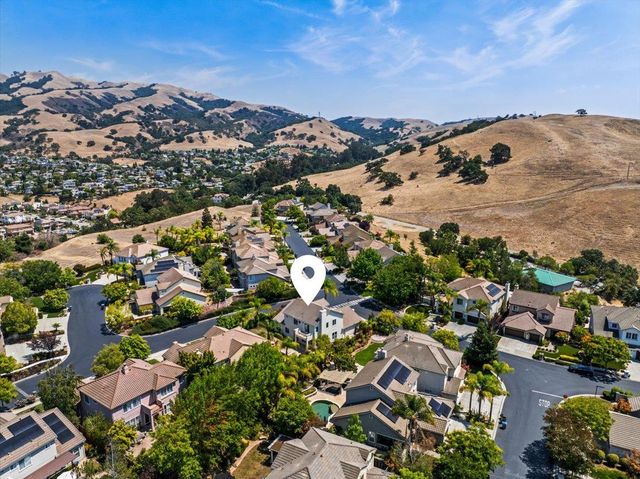 6035 Whitehaven Court, San Jose, CA 95138