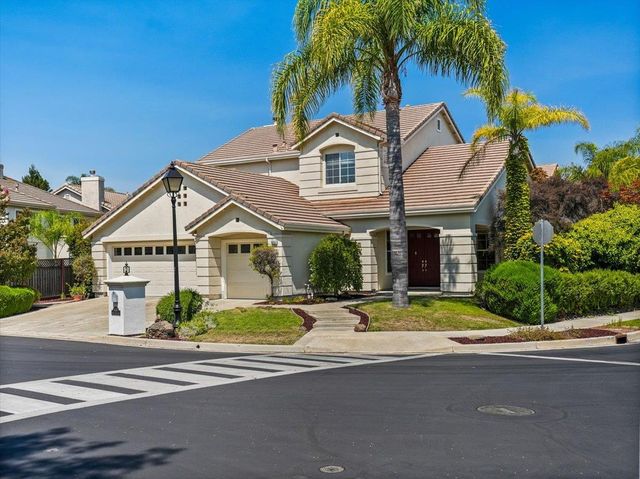 6035 Whitehaven Court, San Jose, CA 95138