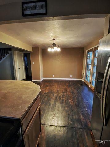 1034 Maurice St, Twin Falls, ID 83301