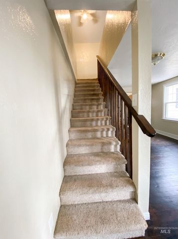 1034 Maurice St, Twin Falls, ID 83301