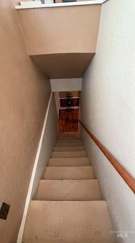 1034 Maurice St, Twin Falls, ID 83301