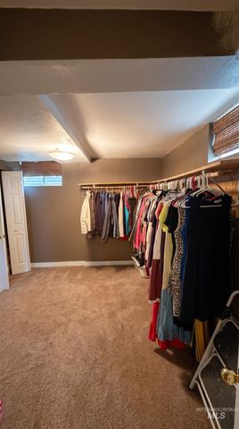 1034 Maurice St, Twin Falls, ID 83301
