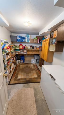 1034 Maurice St, Twin Falls, ID 83301