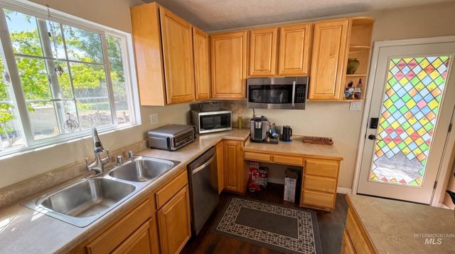 1034 Maurice St, Twin Falls, ID 83301