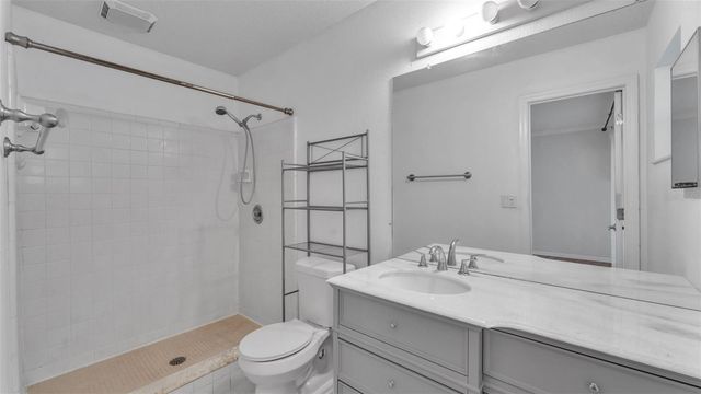 1945 SUZANNE LANE, Lakeland, FL 33813