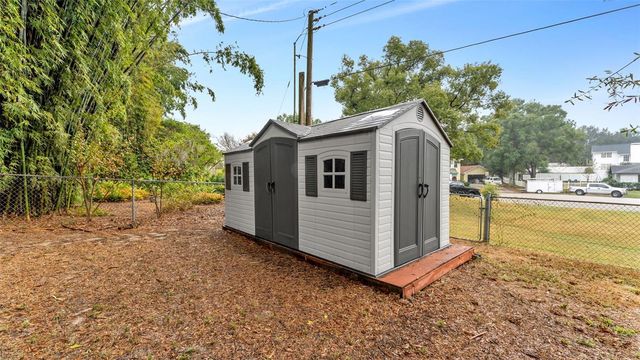 1945 SUZANNE LANE, Lakeland, FL 33813