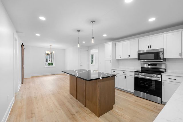 2828 Georgia Ave, Nashville, TN 37209