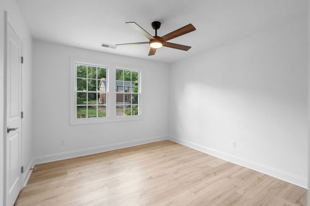 2828 Georgia Ave, Nashville, TN 37209
