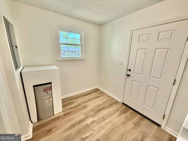 614 S Tillman Street, Glennville, GA 30427