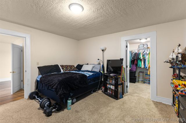 128 W Tahlequah, Sulphur, OK 73086