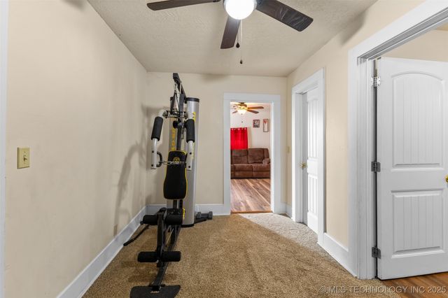 128 W Tahlequah, Sulphur, OK 73086