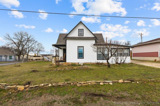 128 W Tahlequah, Sulphur, OK 73086