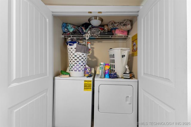 128 W Tahlequah, Sulphur, OK 73086