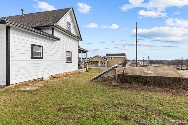 128 W Tahlequah, Sulphur, OK 73086