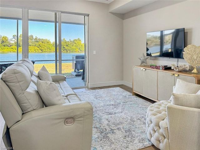 13130 Broadhurst LOOP 404, Fort Myers, FL 33919