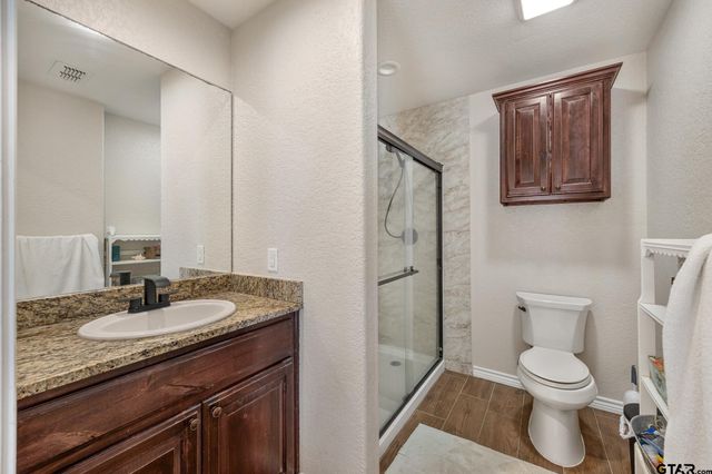 7573 County Road 48, Tyler, TX 75704