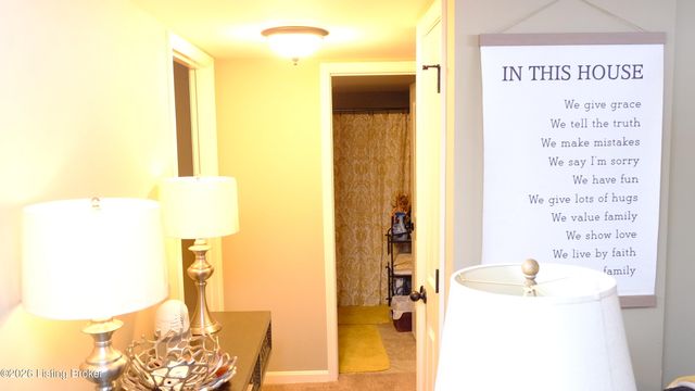 402 Lambrusco Way, Vine Grove, KY 40175