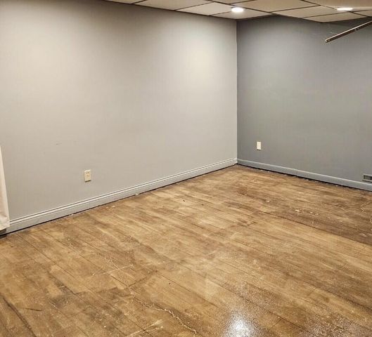 10859 Bunker Drive, Demotte, IN 46310