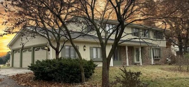 10859 Bunker Drive, Demotte, IN 46310