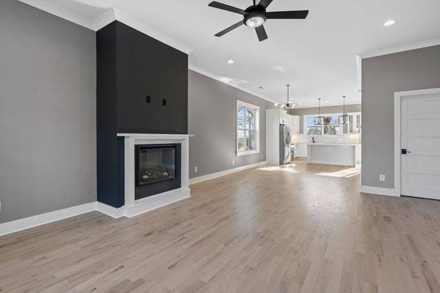 752B Croley Dr, Nashville, TN 37209