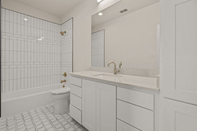 8424 Witt Street, North Richland Hills, TX 76182