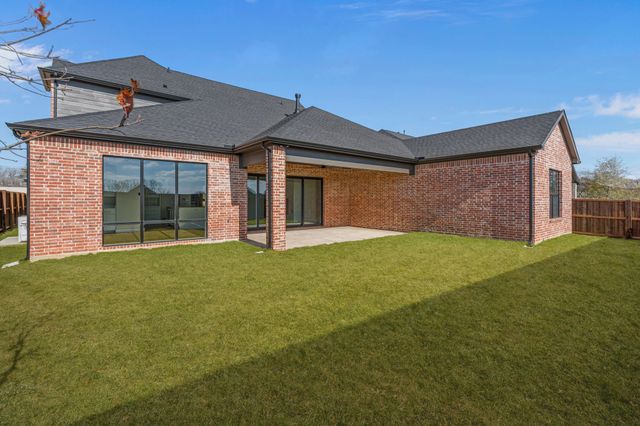 8424 Witt Street, North Richland Hills, TX 76182